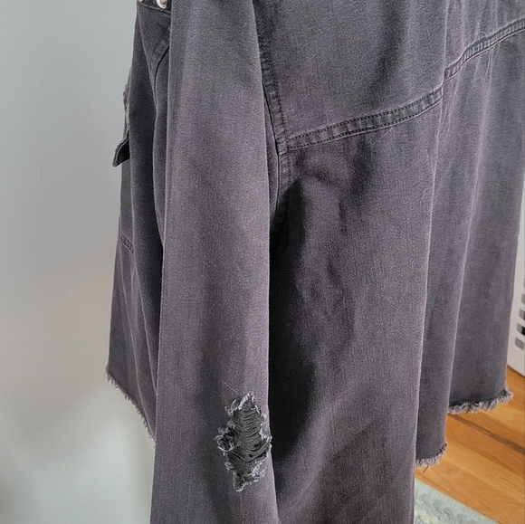 Levi's Studded Jacket - Picture 3 of 8